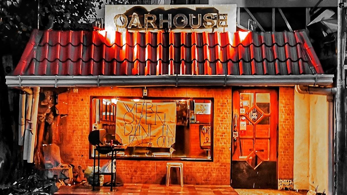 Oarhouse Pub of Manila